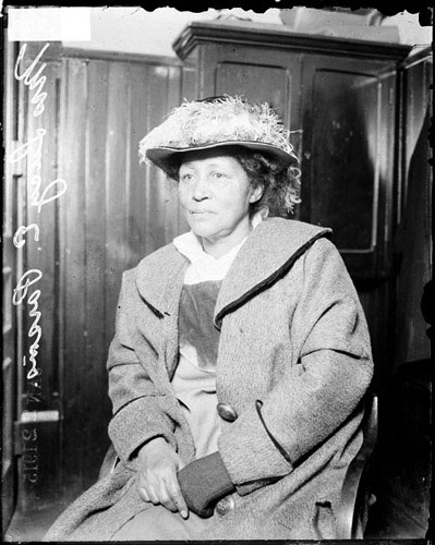 Police photo of Lucy Parsons, 1915