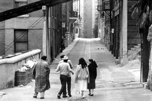 exiles_streetscene