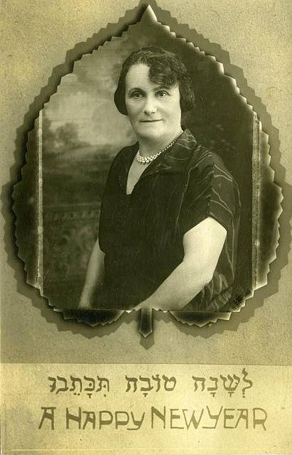 jewish woman 1920s