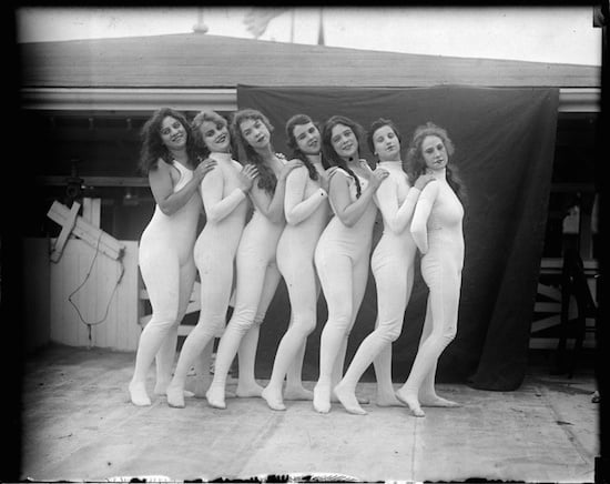 Bathing-Beauties-Paragon-Park-Massachusetts-2