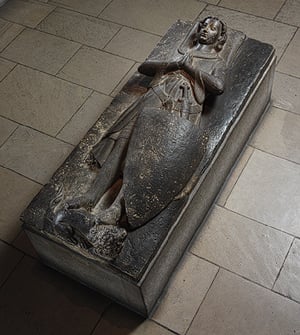 tomb effigy jean dAlluye