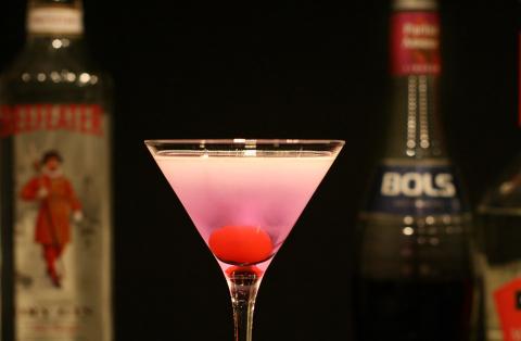 parfait-amour-cocktail.thumbnail