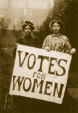 Annie_Kenney_and_Christabel_Pankhurst